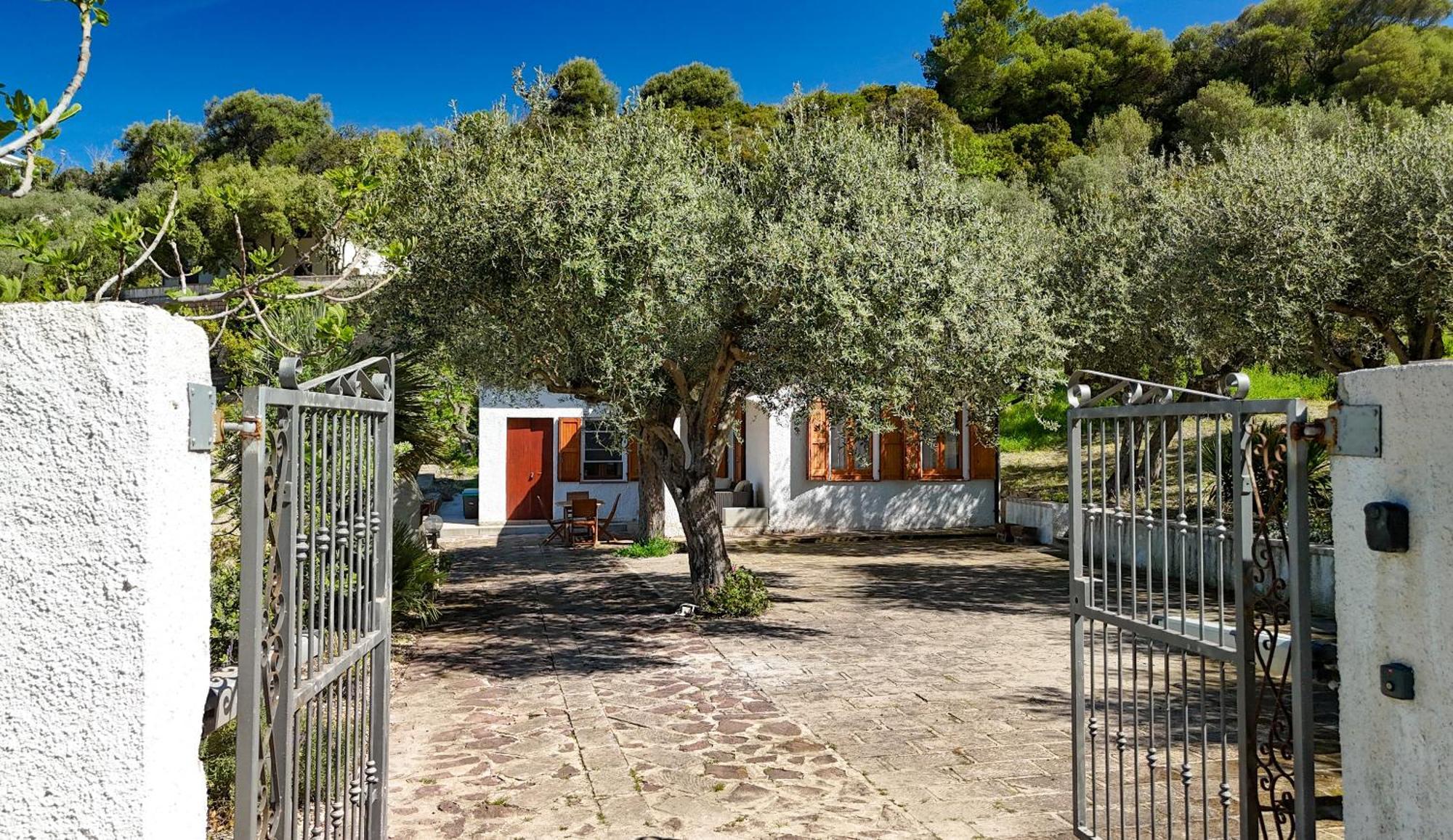 Welcomely - Badde Nuraghe Dimora Vista Mare Con Parcheggio Privato 마고마다스 외부 사진