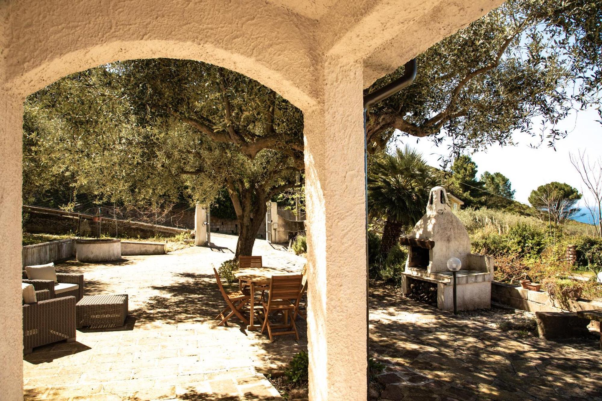 Welcomely - Badde Nuraghe Dimora Vista Mare Con Parcheggio Privato 마고마다스 외부 사진
